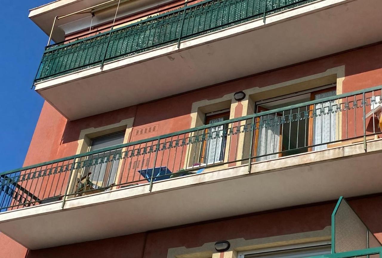 Vacanze A Finale Ligure Exterior photo